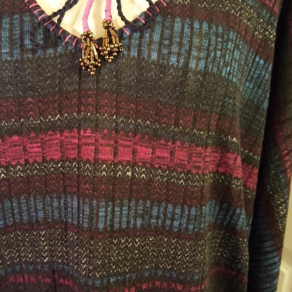 JohnPaulRichard Boho Pink, Blue, Black Top , Size Medium - Picture 4 of 8